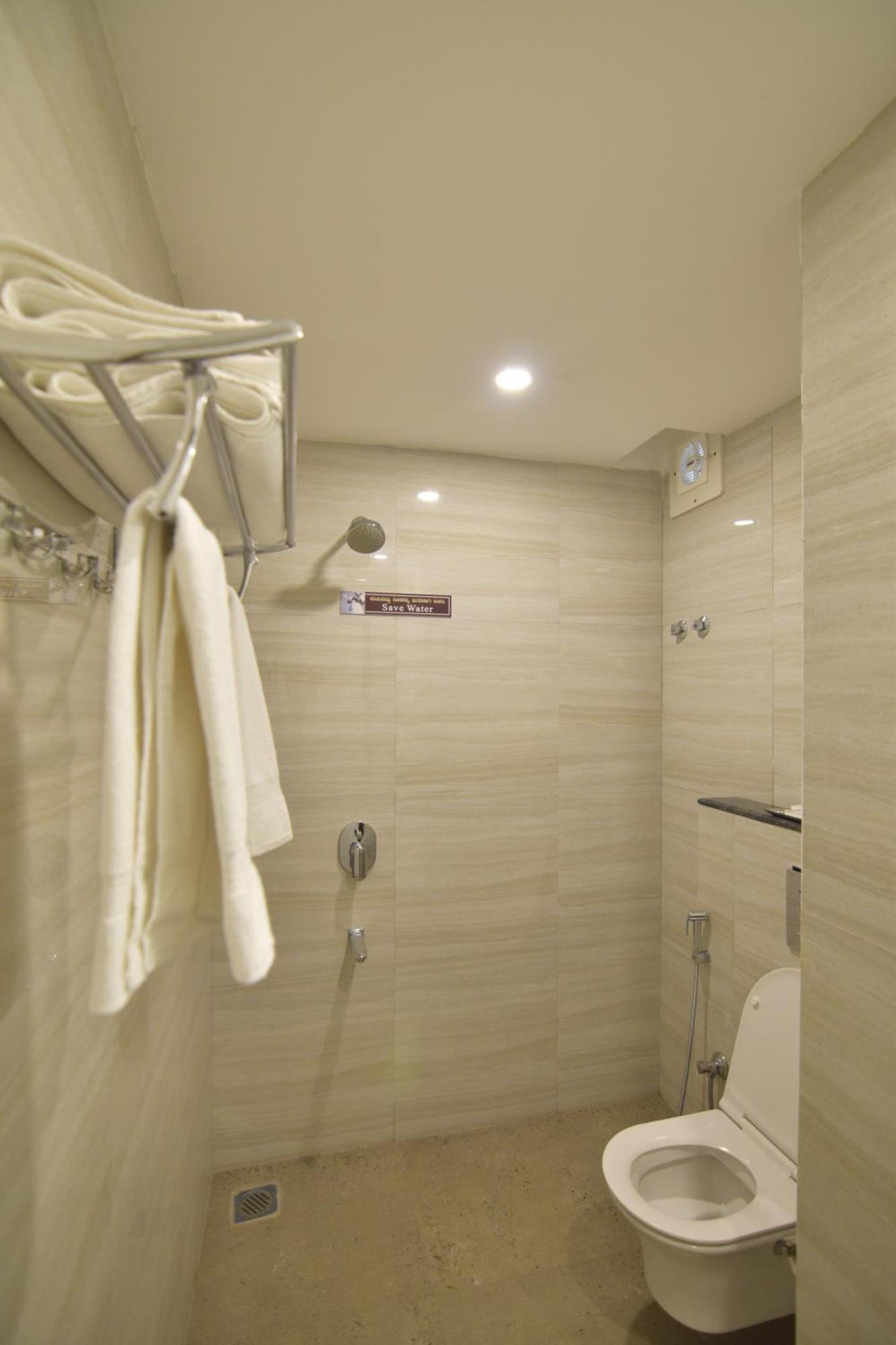 Hotel Dasya - Formerly Nice Stay The Business Hotel Bangalore Quarto foto